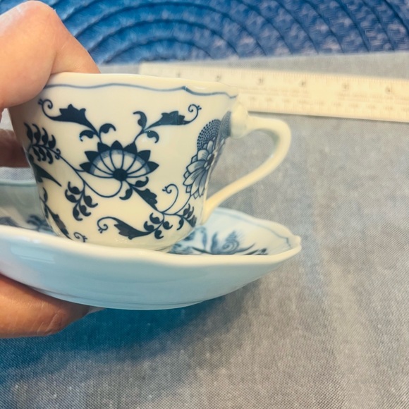 Blue Danube tea cup - Picture 3 of 3